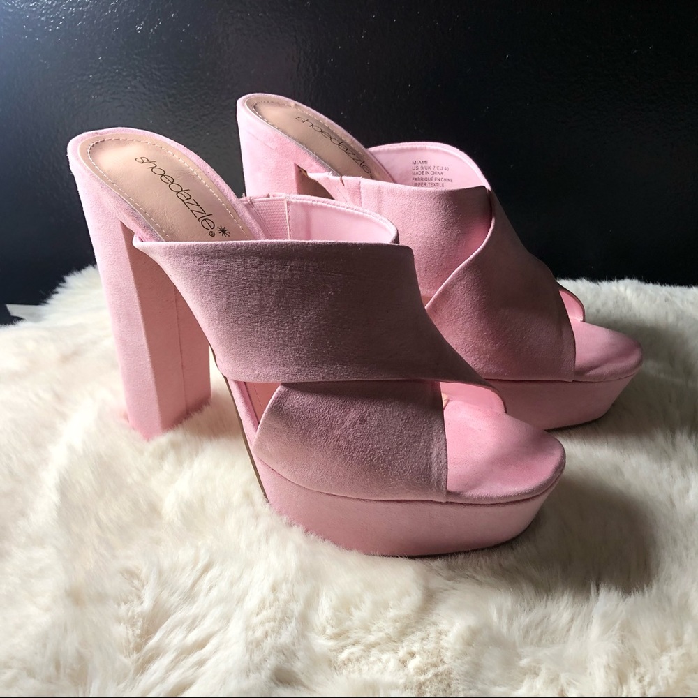 Blush Pink dress sandal  👡 pumps !